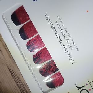 🩸 Material Ghoul 🧛🏾‍♀️